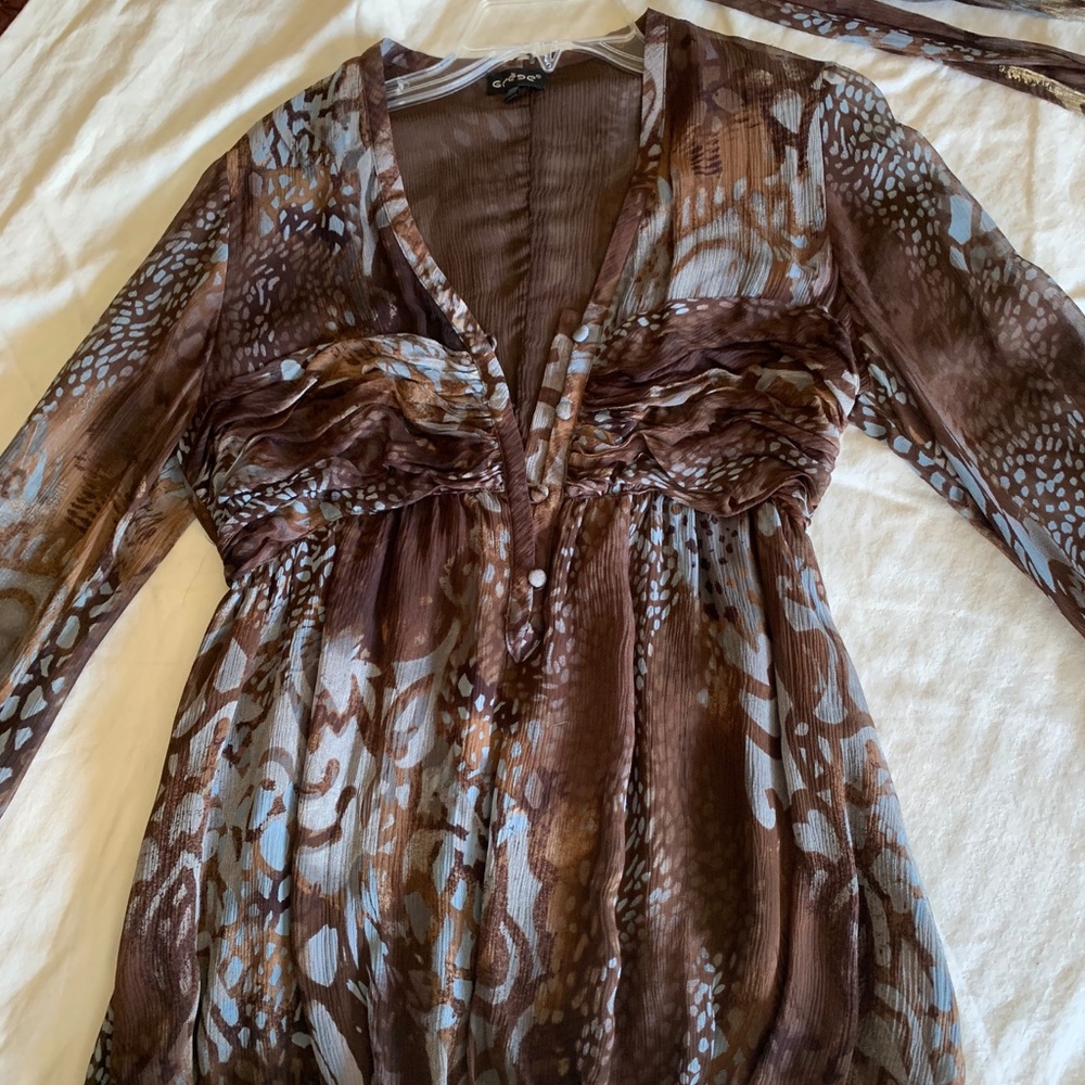 Grege 100% Silk Top size small (1)